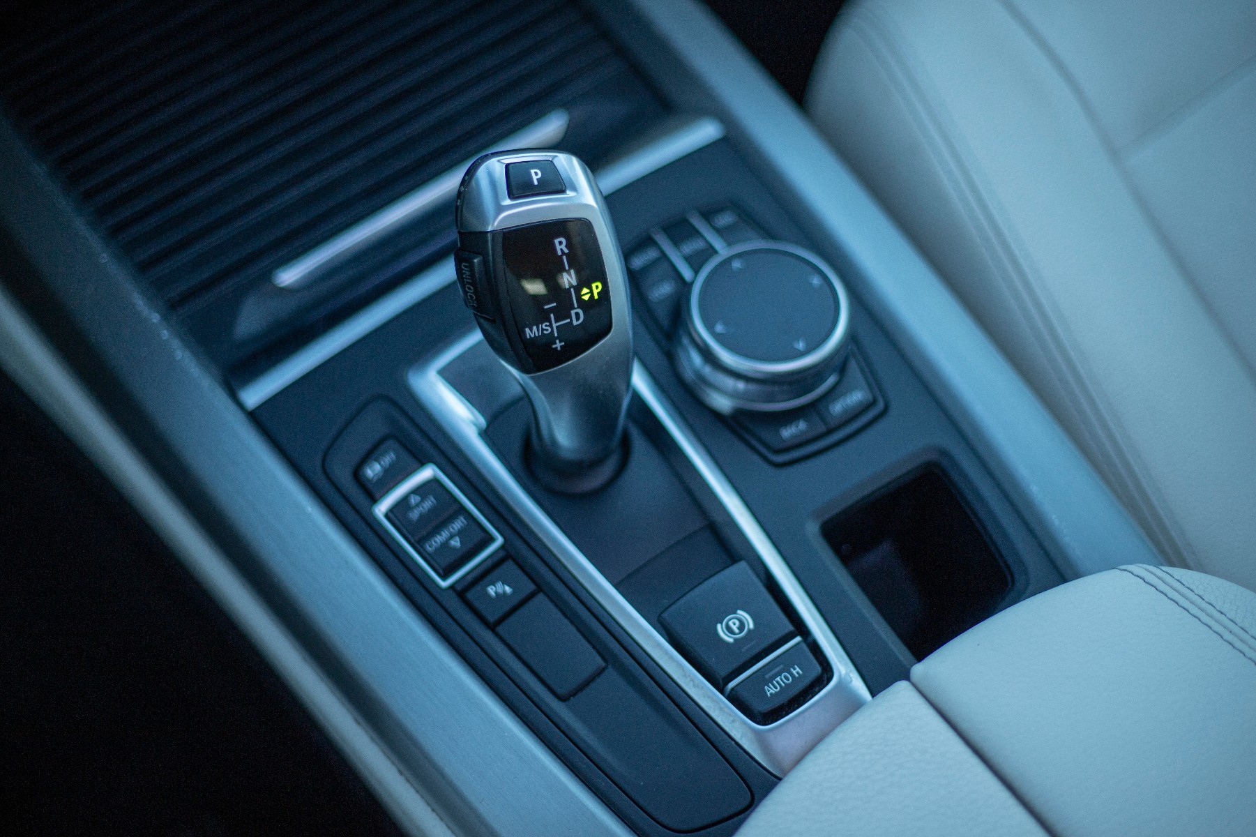 BMW X5 (F15) SDRIVE25D 231 LOUNGE BVA8