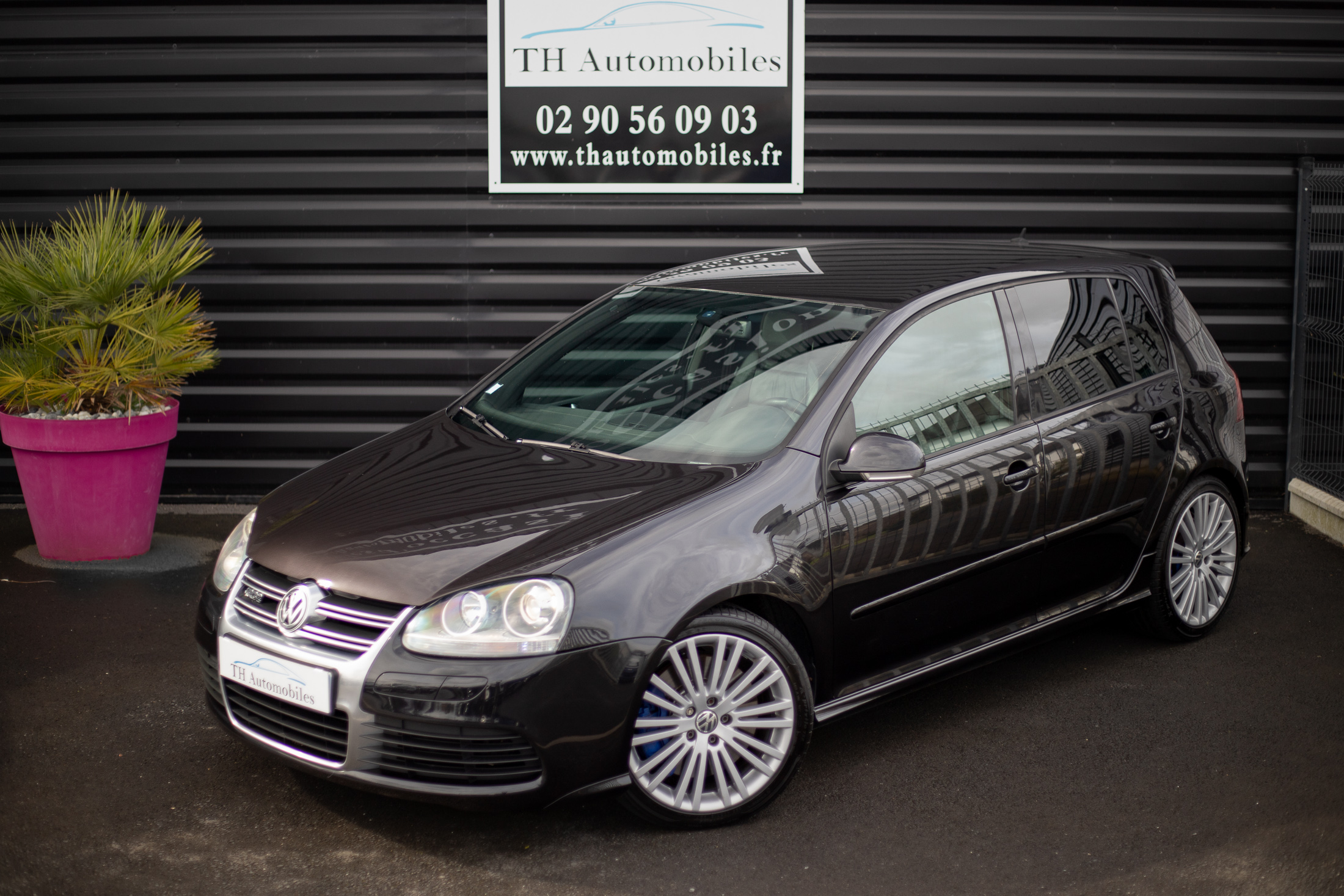 VOLKSWAGEN GOLF V R32 3.2 V6 FSI 250 4MOTION 5P