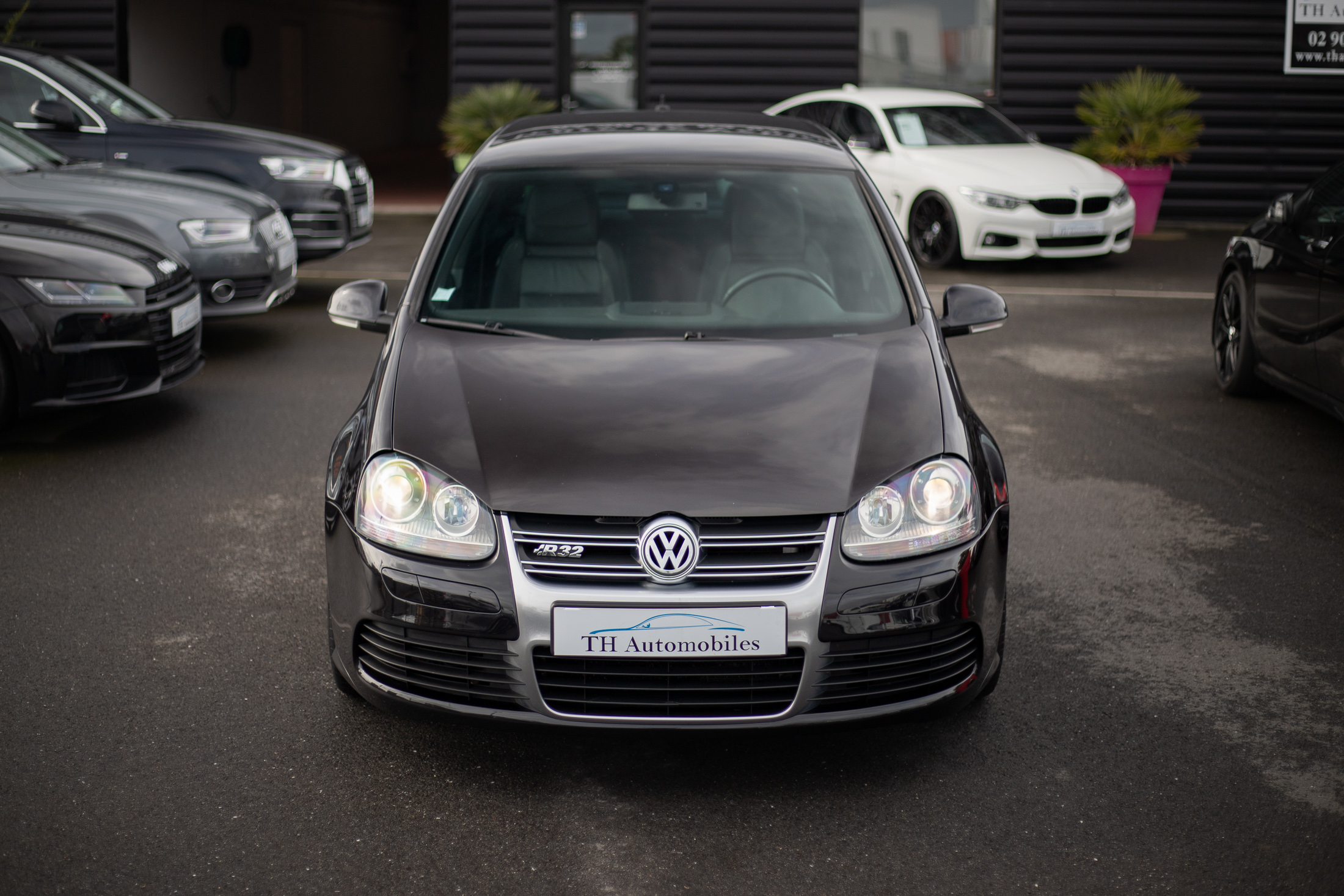 VOLKSWAGEN GOLF V R32 3.2 V6 FSI 250 4MOTION 5P