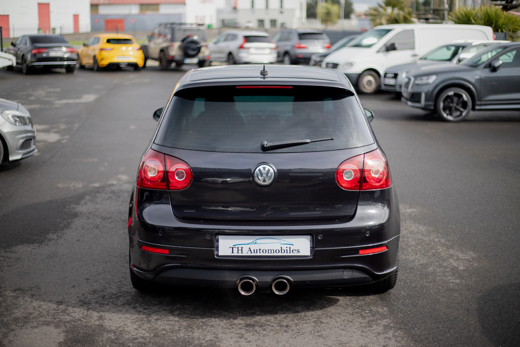 VOLKSWAGEN GOLF V R32 3.2 V6 FSI 250 4MOTION 5P