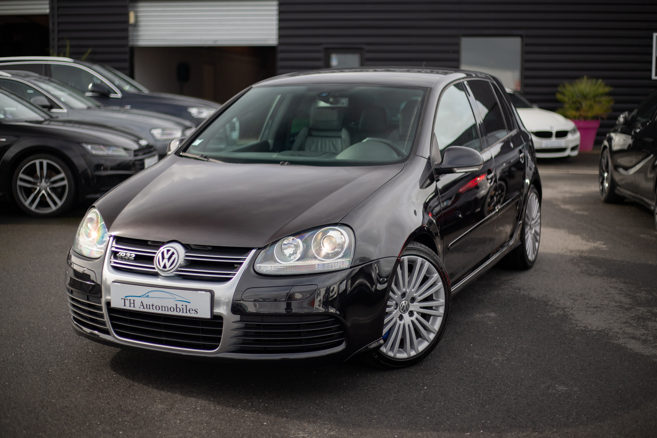 VOLKSWAGEN GOLF V R32 3.2 V6 FSI 250 4MOTION 5P