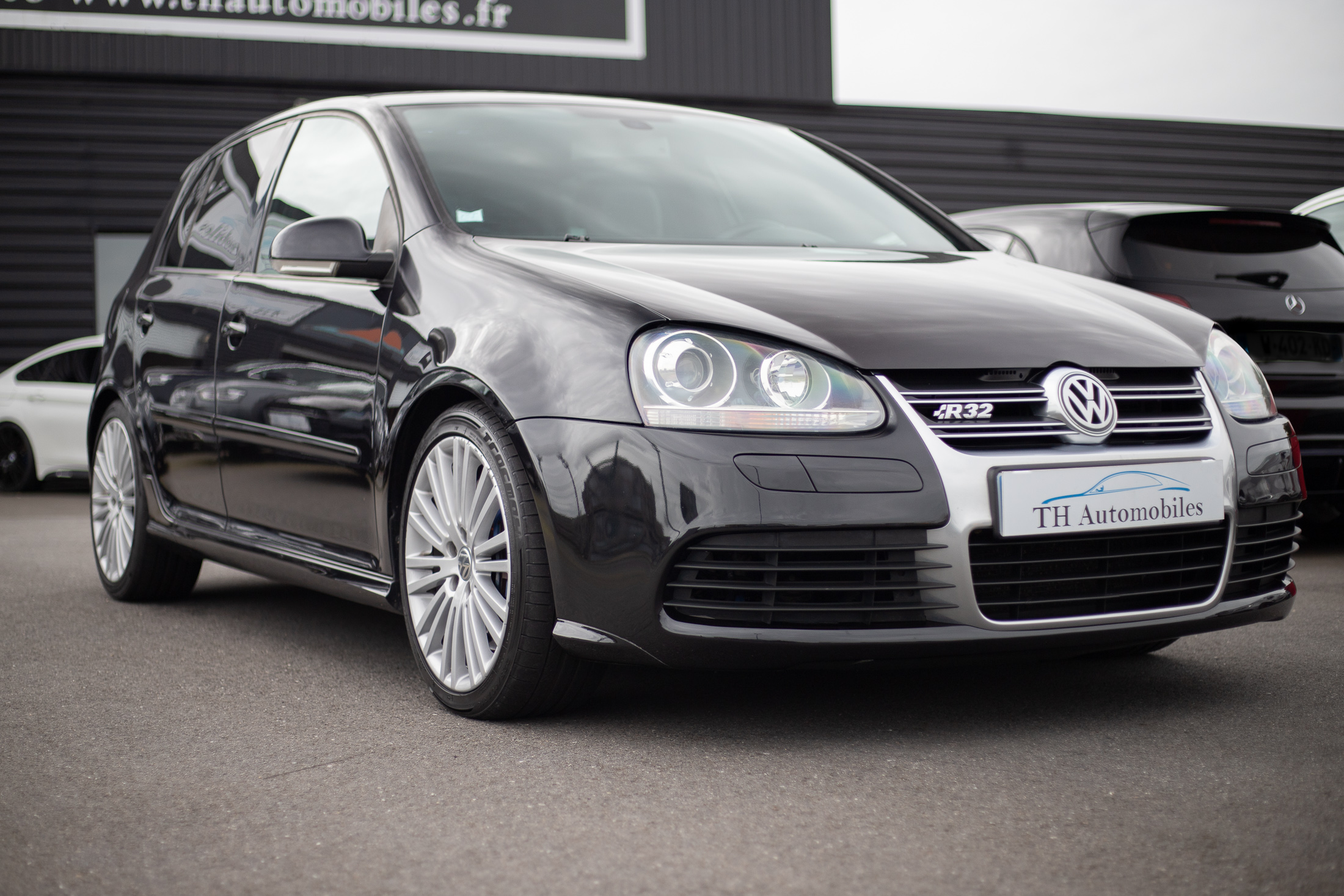 VOLKSWAGEN GOLF V R32 3.2 V6 FSI 250 4MOTION 5P