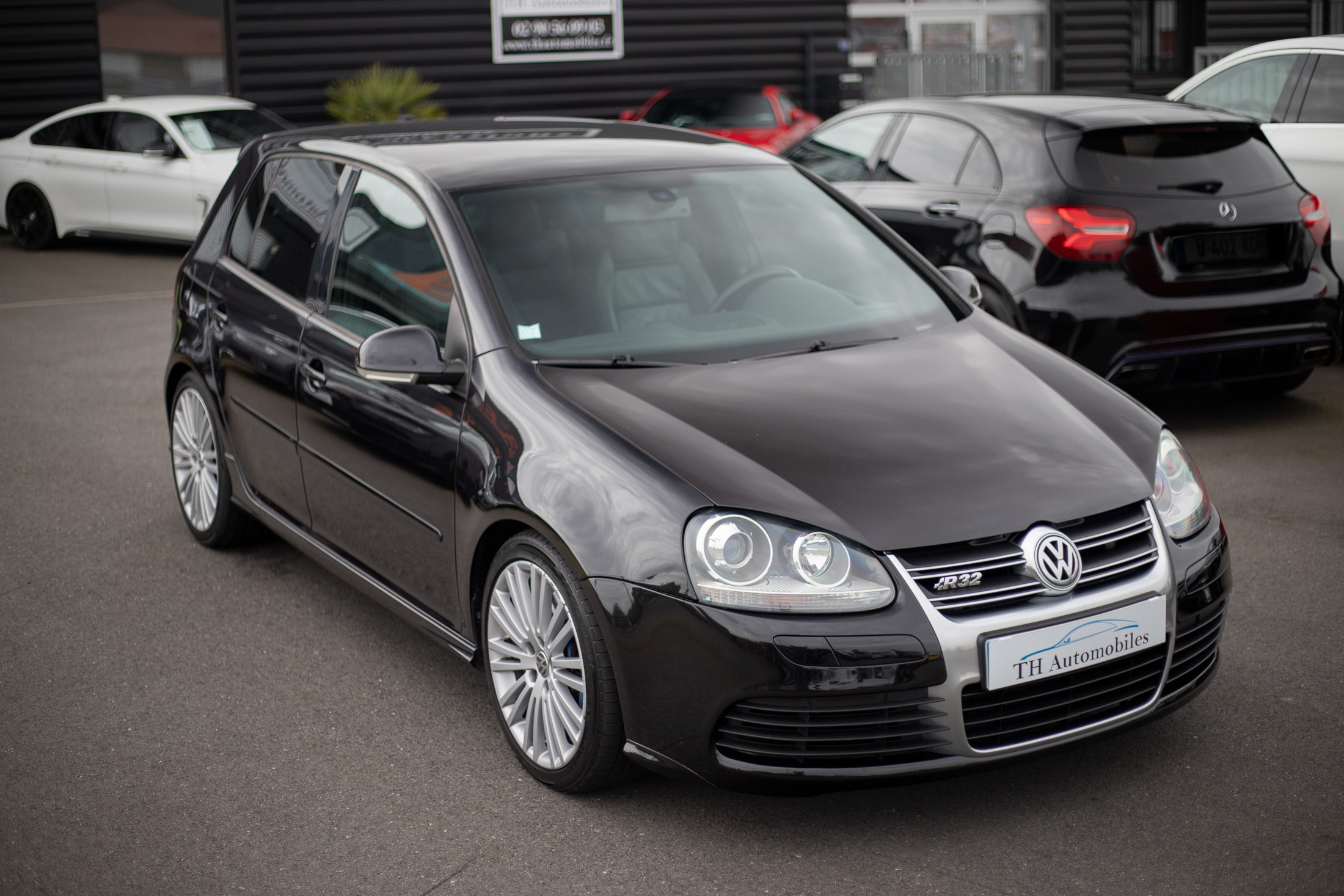 VOLKSWAGEN GOLF V R32 3.2 V6 FSI 250 4MOTION 5P