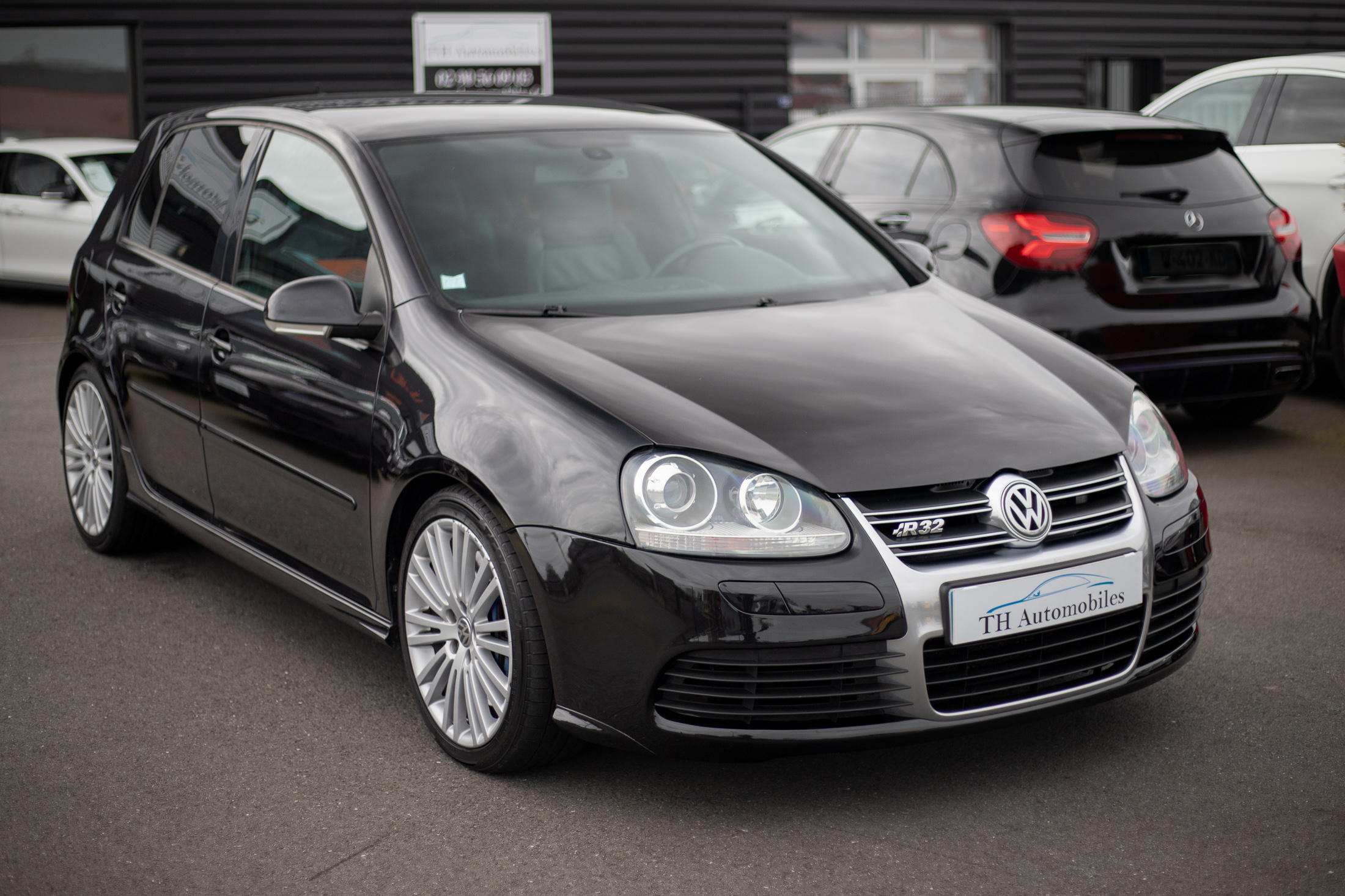 VOLKSWAGEN GOLF V R32 3.2 V6 FSI 250 4MOTION 5P