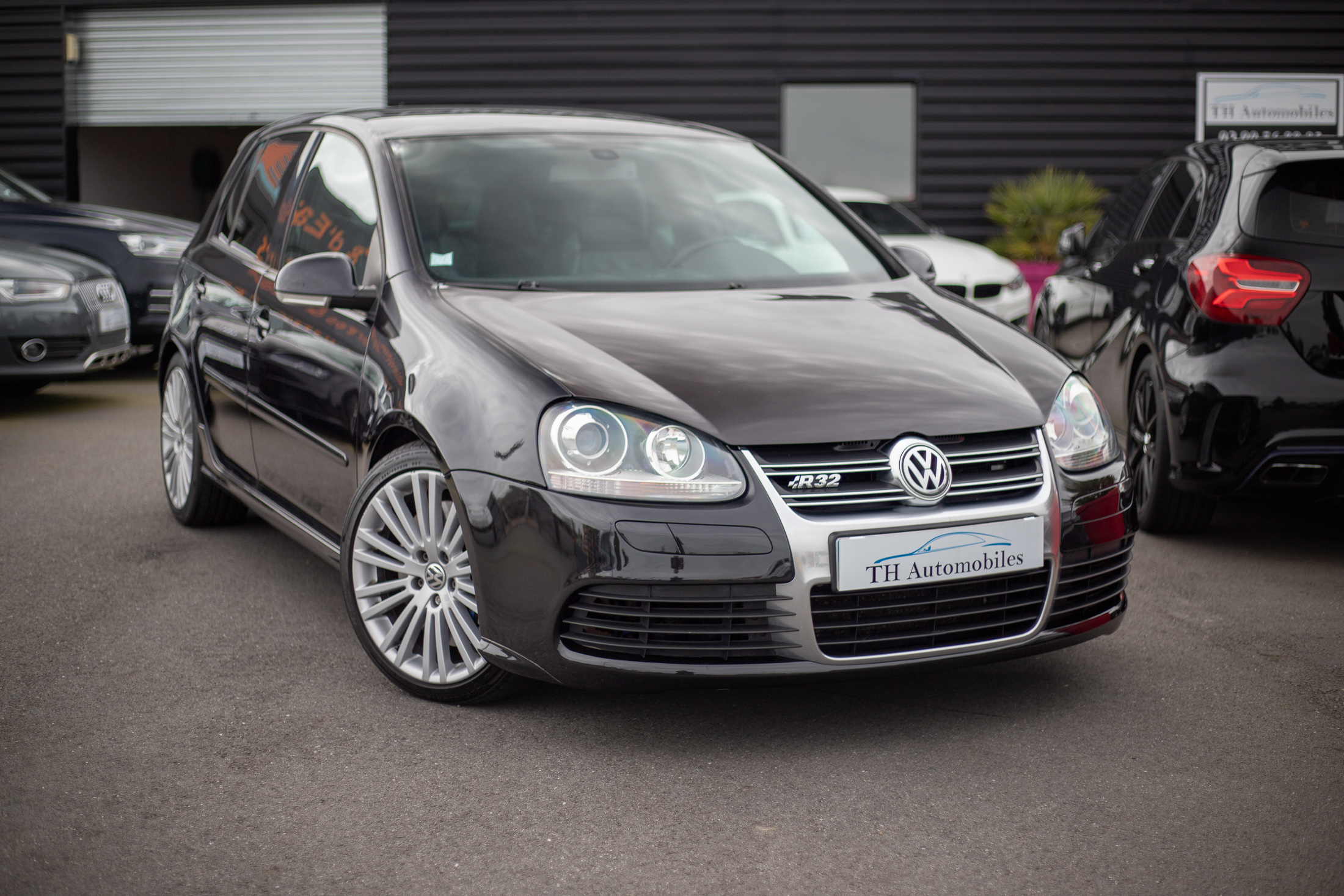 VOLKSWAGEN GOLF V R32 3.2 V6 FSI 250 4MOTION 5P