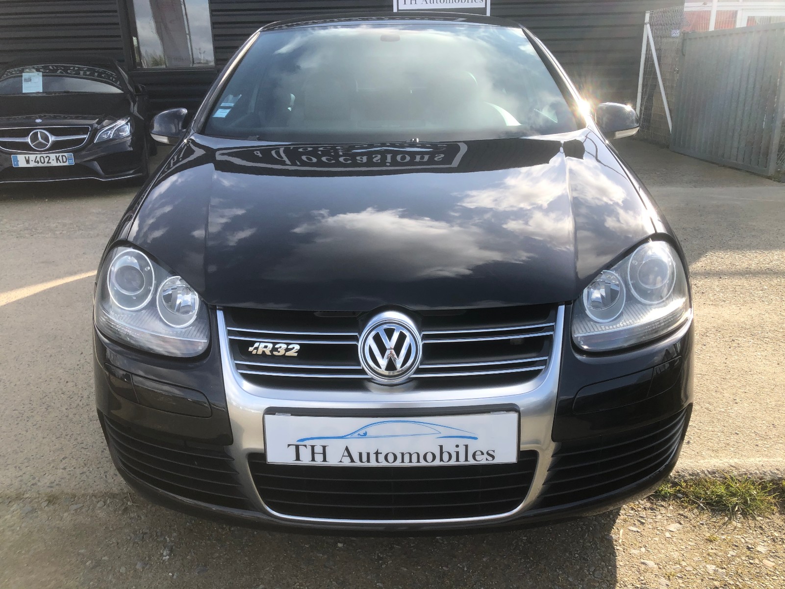 VOLKSWAGEN GOLF 5 R32