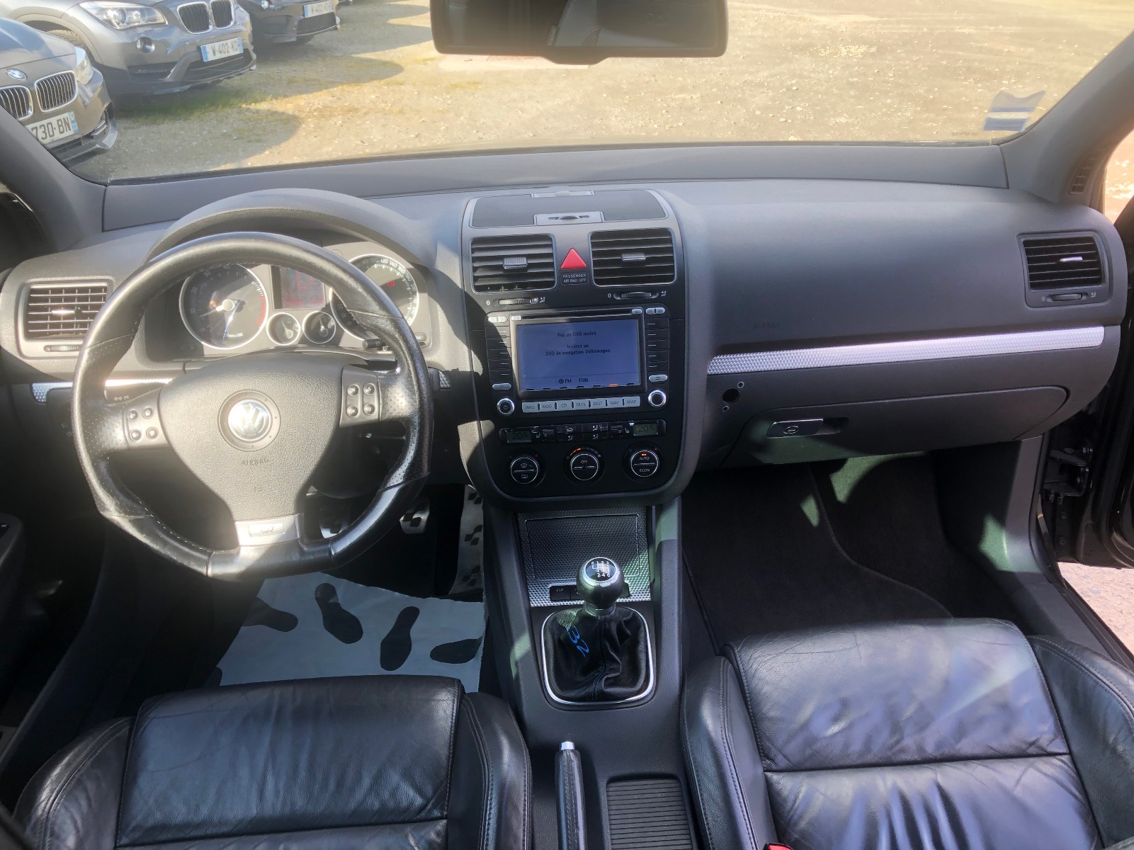 VOLKSWAGEN GOLF 5 R32