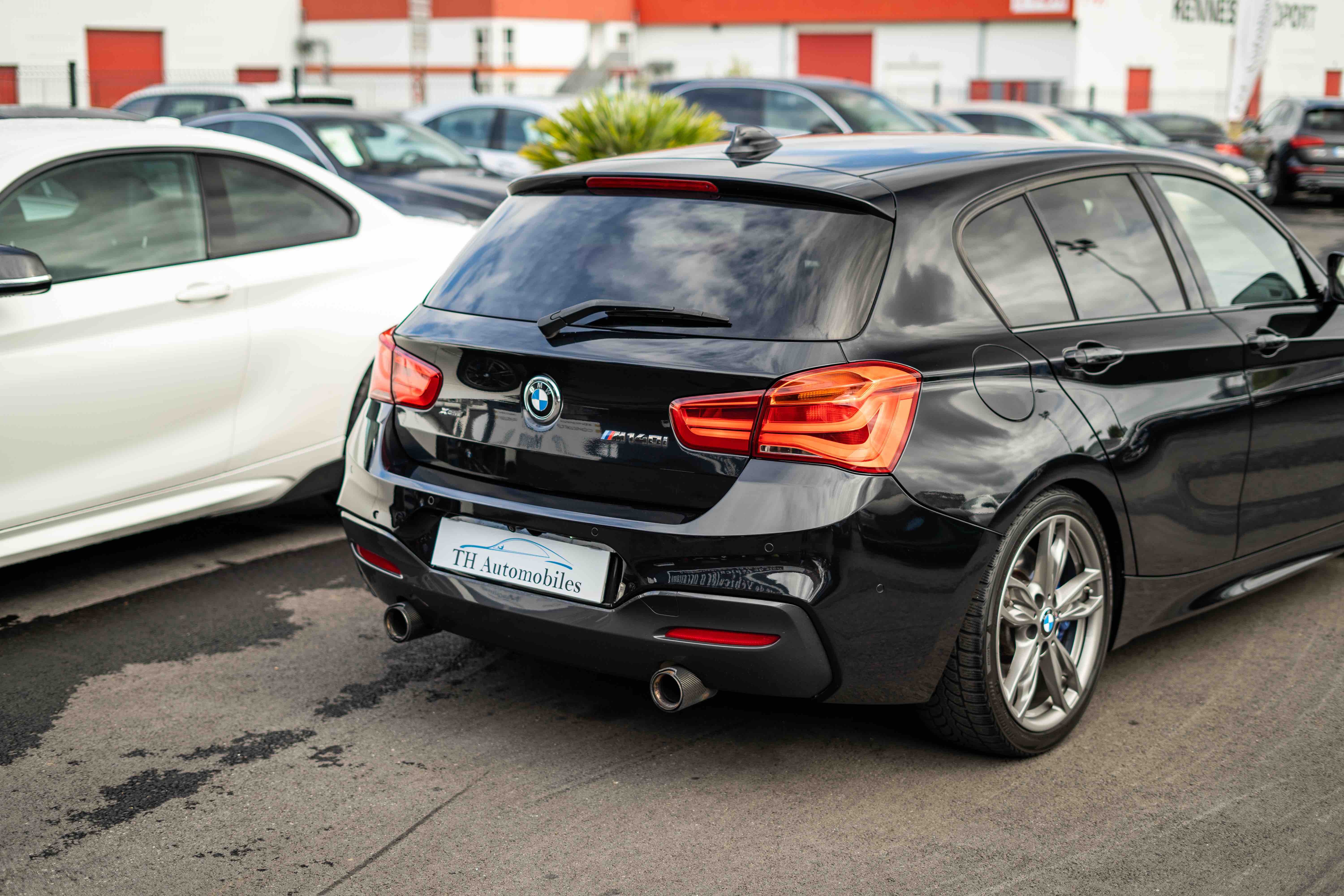 BMW SERIE 1 (F20) (2) M140I / 140i | TH Automobiles