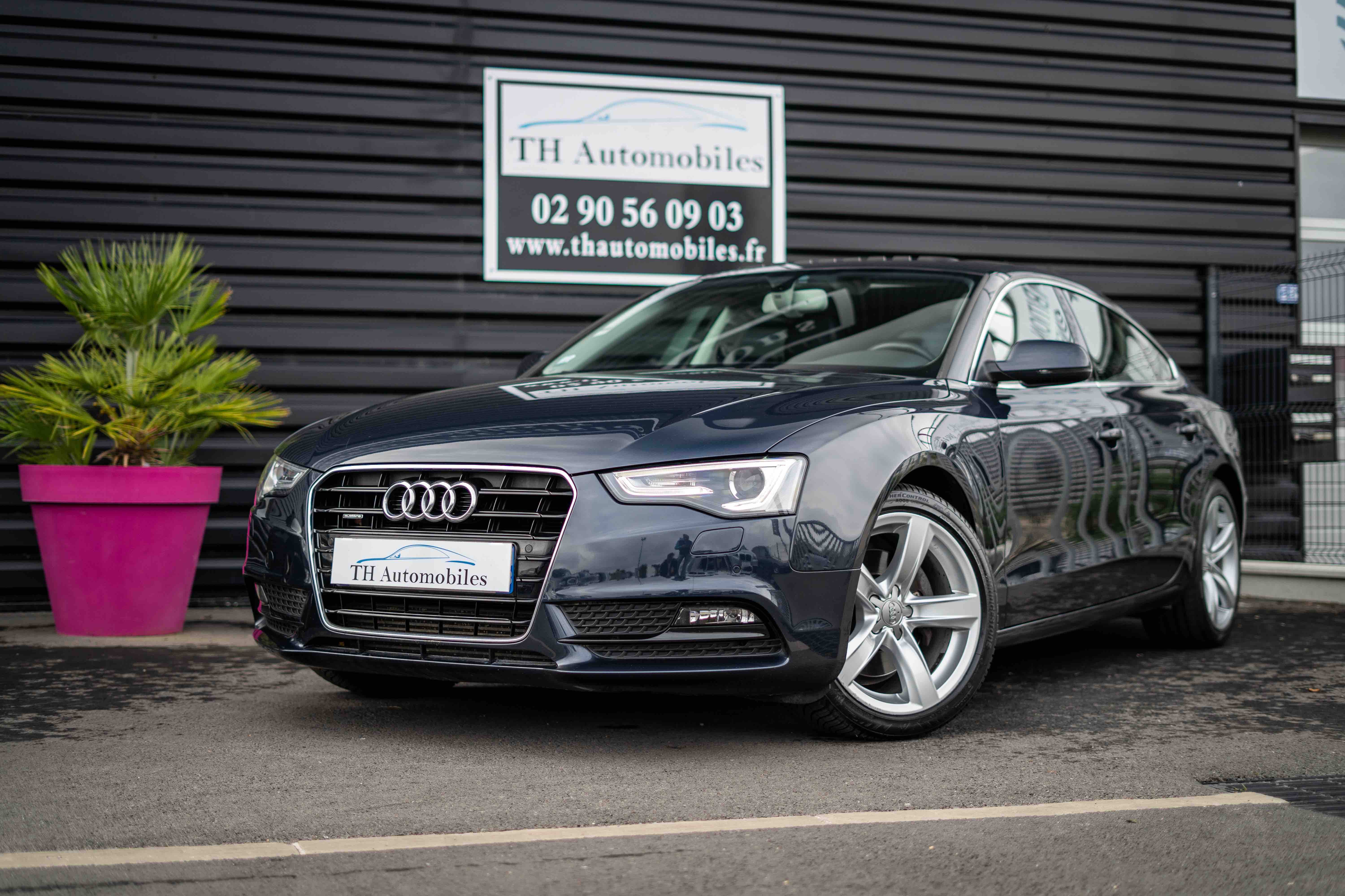 Audi A5 V6 3.0 Tdi Quattro 245 Ch AUDI A5 (2) SPORTBACK 3.0 V6 TDI 218 AMBITION LUXE QUATTRO S TRONIC