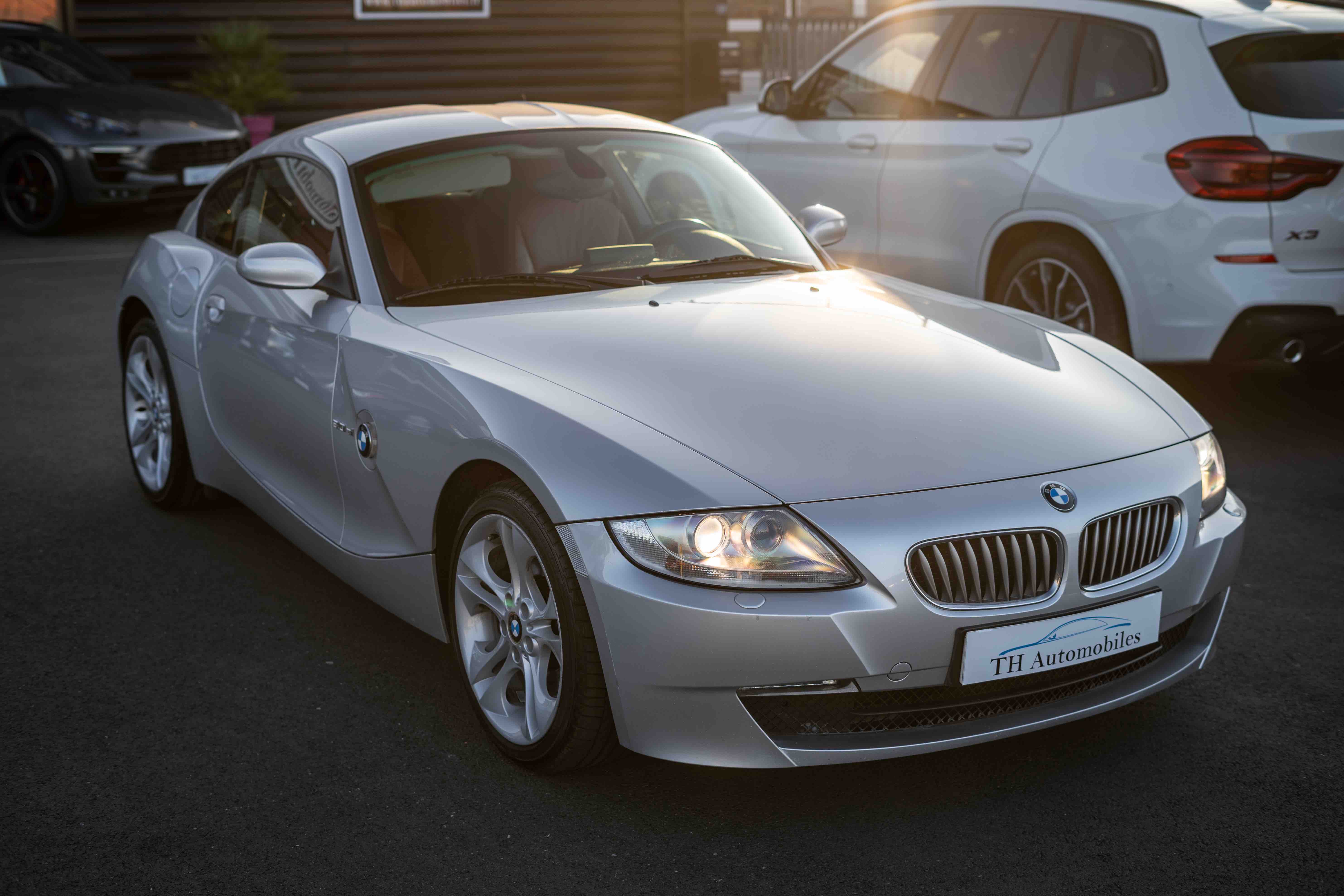 BMW Z4 3.0SIA E86 COUPE 265ch | TH Automobiles