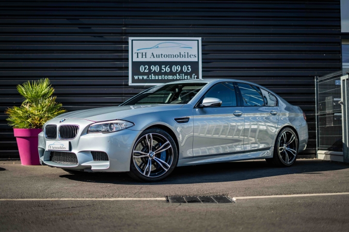 BMW SERIE 5 (F10) M5 4.4 V8 BITURBO 560 ch