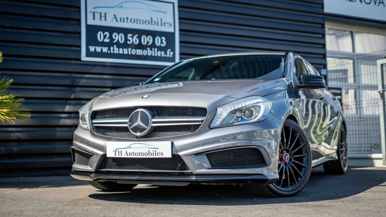 MERCEDES CLASSE A45 AMG